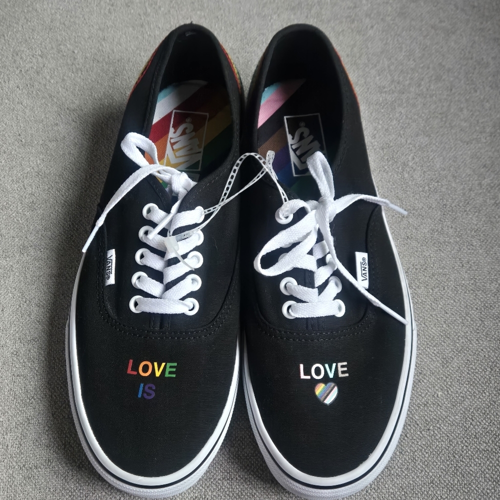 Pride x VANS